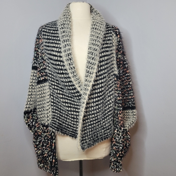 Dor Dor Couture Eyelash Knit Open Front Pocket Cardigan Patchwork Sweater Medium - Picture 3 of 11